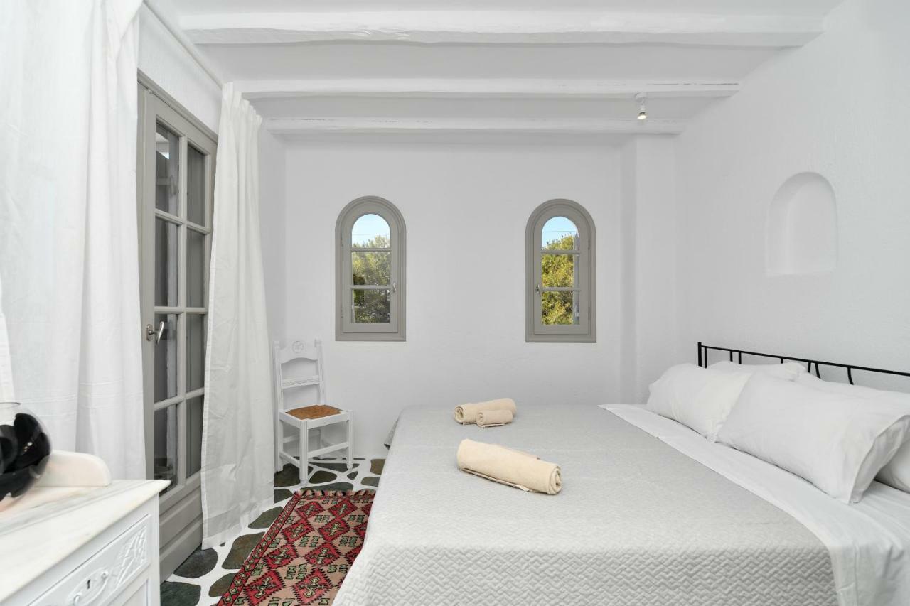 Santa Flora 3 Bedroom House A ParikiaaS Edge Páros 외부 사진